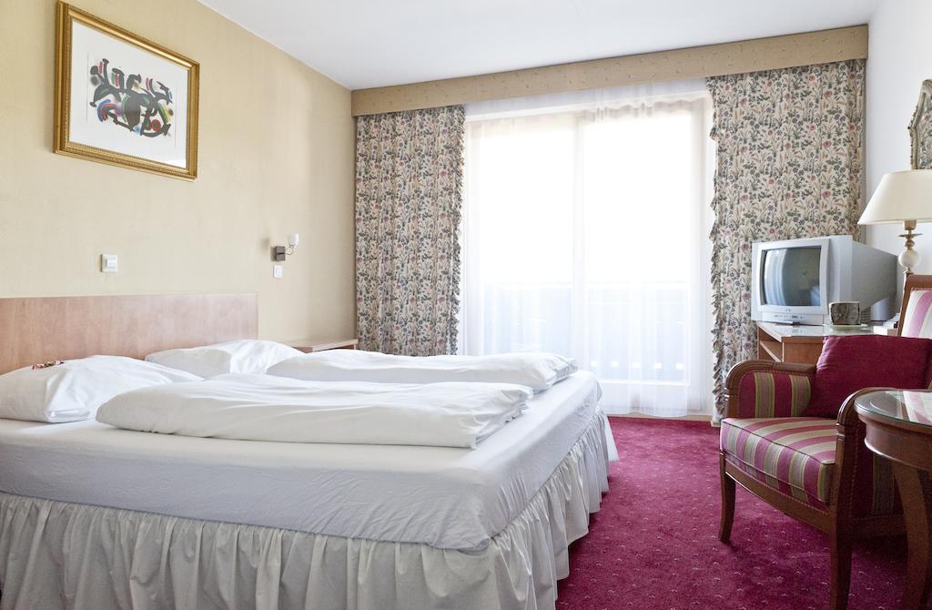 Hotel Alpenkrone فيلزموس الغرفة الصورة